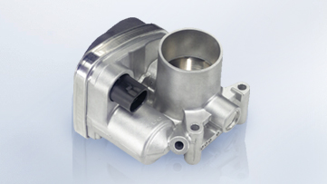 Il sistema  di gestione del motore confronta la posizione dell'acceleratore con una serie di dati provenienti dai sensori di bordo.